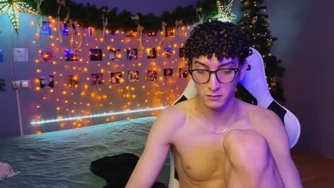 NATHANPVT IS OPEN online show from January 5, 2025, 9:15 am