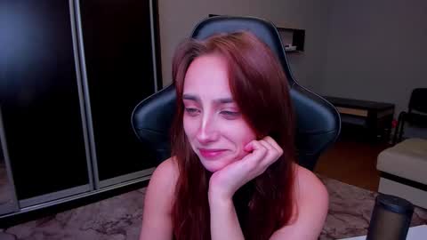 _silverdream online show from March 1, 2026, 8:55 pm