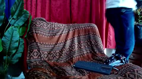 _skyleer_ online show from December 20, 2025, 11:56 pm