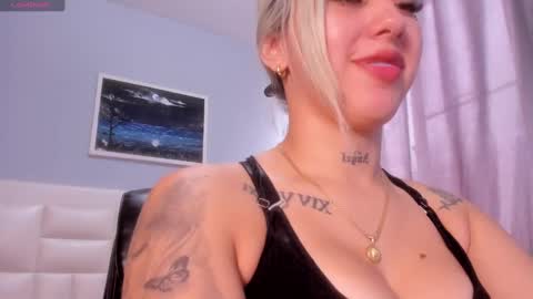 sophie online show from January 29, 2025, 3:04 pm