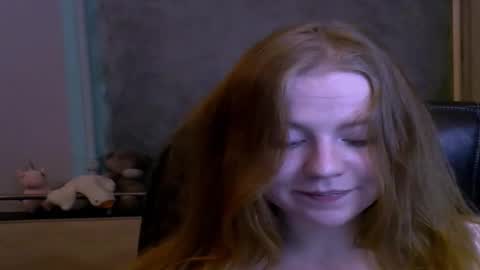  Space Girl  online show from February 3, 2025, 7:00 pm