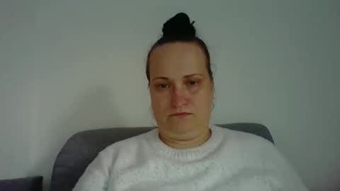 Melisa online show from September 30, 2025, 2:33 pm