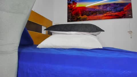 susy online show from February 14, 2025, 11:53 am