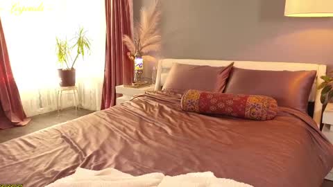  Stella online show from February 27, 2025, 11:26 pm