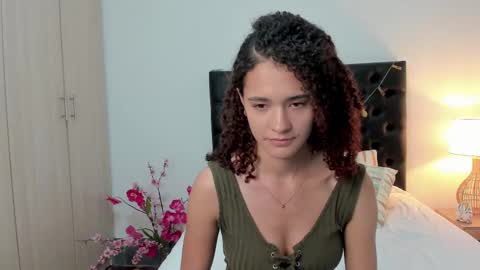 Snapshot of _sussi_ chatting on March 10, 2025, 4:25 pm Sussi online show from March 10, 2025, 4:25 pm