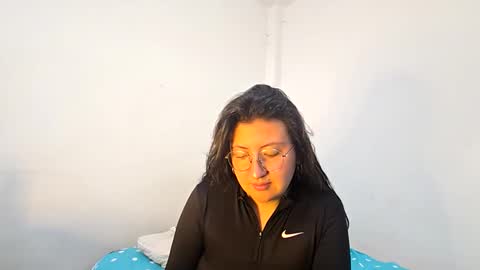 _sweet_melodyy online show from March 7, 2026, 9:12 pm