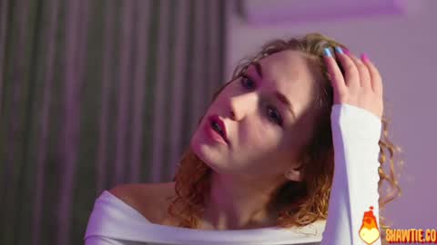 Snapshot of _taylor_swift chatting on September 9, 2025, 12:26 pm Taylor online show from September 9, 2025, 12:26 pm