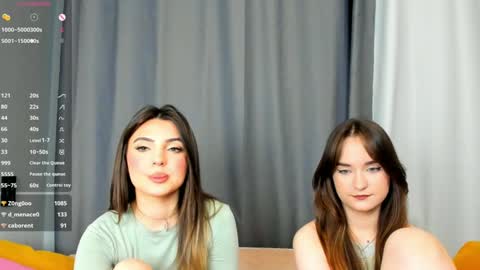 Snapshot of _teona_ann_for_you_ chatting on January 15, 2025, 9:35 am Teona and Annred hair online show from January 15, 2025, 9:35 am