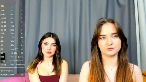 Snapshot of _teona_ann_for_you_ chatting on March 1, 2025, 10:02 am Teona and Annred hair online show from March 1, 2025, 10:02 am