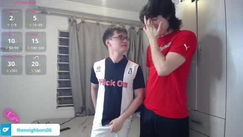 Snapshot of _the_neighbors chatting on January 17, 2025, 1:04 am Scot y Patrick online show from January 17, 2025, 1:04 am