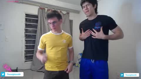 Snapshot of _the_neighbors chatting on October 24, 2025, 12:08 am Scot y Patrick online show from October 24, 2025, 12:08 am