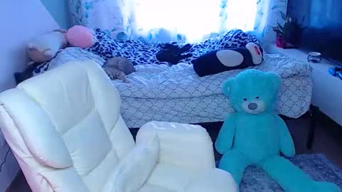 Snapshot of _thesamedaniellatrue_ chatting on April 22, 2026, 2:51 pm _thesamedaniellatrue_ online show from April 22, 2026, 2:51 pm