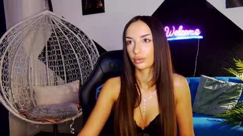 _tiffany_west online show from May 22, 2026, 4:52 am