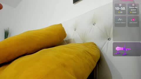 Snapshot of _timeless_paradox chatting on September 19, 2025, 7:54 am LilyOpen Pvt online show from September 19, 2025, 7:54 am