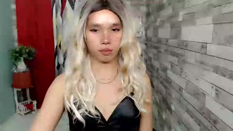 Snapshot of _topdomfucker_ chatting on December 27, 2024, 9:32 pm Iam Alex online show from December 27, 2024, 9:32 pm