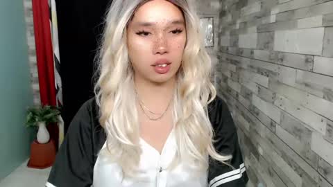 Snapshot of _topdomfucker_ chatting on January 3, 2025, 4:59 pm Iam Alex online show from January 3, 2025, 4:59 pm