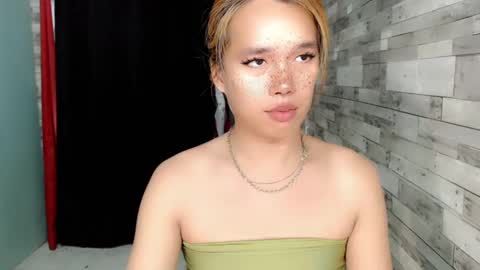 Snapshot of _topdomfucker_ chatting on February 4, 2025, 2:17 am Iam Alex online show from February 4, 2025, 2:17 am