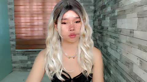 Snapshot of _topdomfucker_ chatting on February 9, 2025, 5:40 am Iam Alex online show from February 9, 2025, 5:40 am