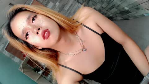 Snapshot of _topdomfucker_ chatting on March 2, 2025, 5:36 pm Iam Alex online show from March 2, 2025, 5:36 pm