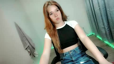 Snapshot of _topdomfucker_ chatting on September 25, 2025, 10:52 am Iam Alex online show from September 25, 2025, 10:52 am