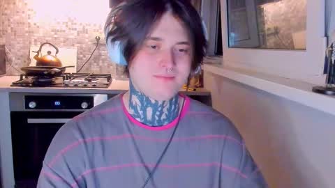 _torfin_ online show from March 18, 2026, 12:03 am