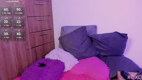     online show from April 9, 2026, 5:07 am