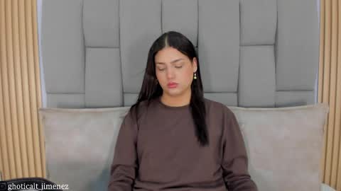 _valerycooper online show from May 23, 2026, 11:25 am