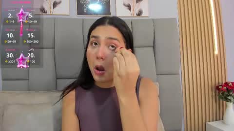 _valerycooper online show from July 21, 2026, 12:18 pm