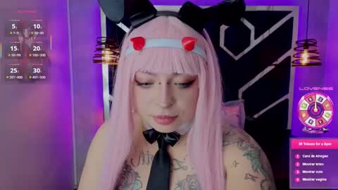   Vermeil   online show from November 27, 2025, 7:49 pm