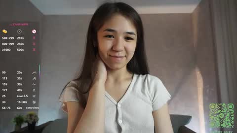 Snapshot of _vi_vi_ chatting on May 16, 2026, 5:12 pm Viola online show from May 16, 2026, 5:12 pm