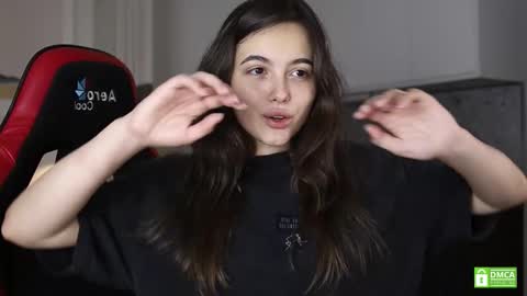 Kristina online show from September 14, 2025, 10:58 am