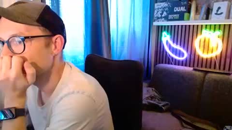 Snapshot of _whoisthatguy_ chatting on July 12, 2026, 5:37 pm _whoisthatguy_ online show from July 12, 2026, 5:37 pm