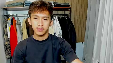 Snapshot of _xxhavefunwithme69_ chatting on July 2, 2026, 12:33 pm Andrei online show from July 2, 2026, 12:33 pm