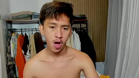Snapshot of _xxhavefunwithme69_ chatting on July 3, 2026, 11:05 am Andrei online show from July 3, 2026, 11:05 am