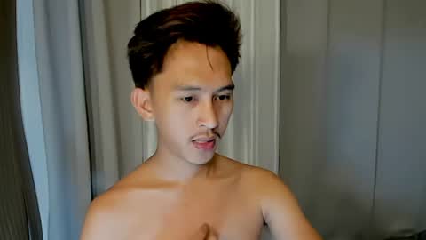 Snapshot of _xxhavefunwithme69_ chatting on August 6, 2026, 11:34 am Andrei online show from August 6, 2026, 11:34 am
