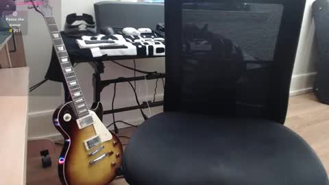 _xxrockstarloverxx_ online show from October 3, 2025, 11:02 pm