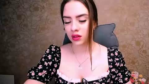 Snapshot of _your_fantasy_girl chatting on June 11, 2026, 11:41 am Alisa online show from June 11, 2026, 11:41 am