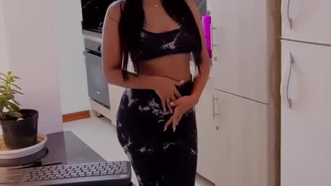 Macca and Ana online show from January 18, 2025, 3:59 pm