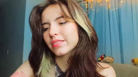 _yourcherrybomb online show from February 9, 2025, 5:29 am