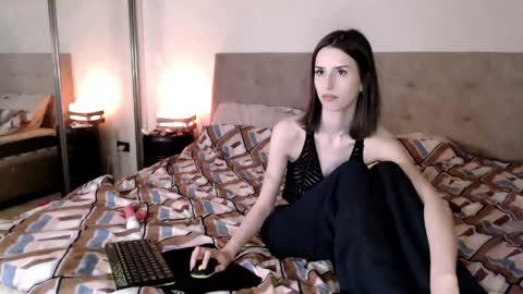 Nicole  Thomas  Dave online show from May 21, 2026, 5:09 pm