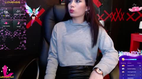 Yuyi online show from January 22, 2025, 5:17 pm