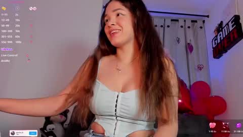 zelline online show from February 16, 2025, 3:47 am