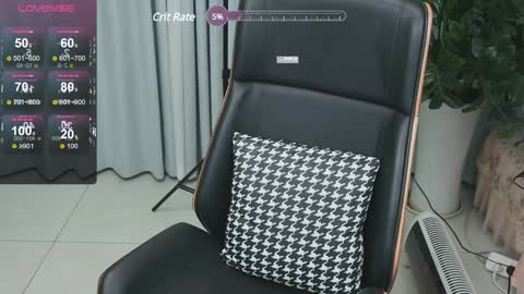 Snapshot of _zizi_ chatting on January 17, 2025, 10:55 am _zizi_ online show from January 17, 2025, 10:55 am