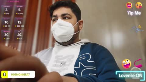 Sleepy owl online show from December 14, 2025, 8:52 am