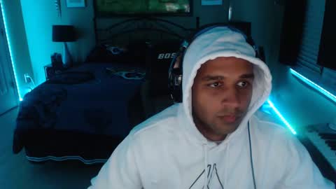 a4orce online show from December 14, 2024, 1:28 am