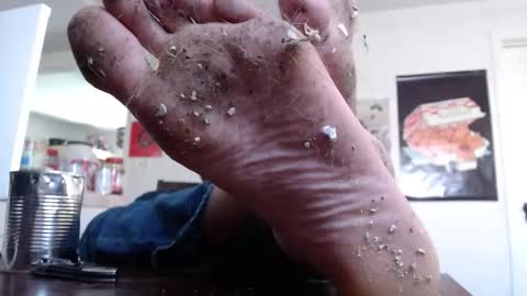 Snapshot of a81811757 chatting on March 1, 2026, 6:21 pm a81811757 online show from March 1, 2026, 6:21 pm