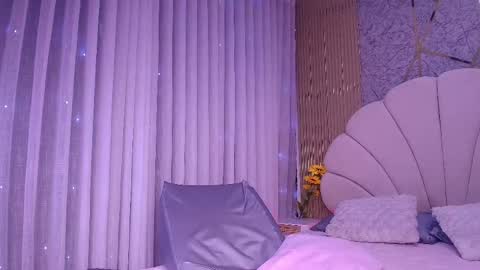Snapshot of a_aisha chatting on May 21, 2026, 12:01 pm Aisha online show from May 21, 2026, 12:01 pm