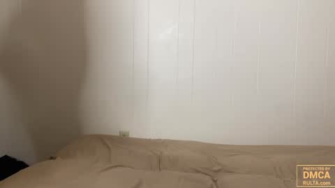 KINGNLILLY online show from February 6, 2025, 1:27 am