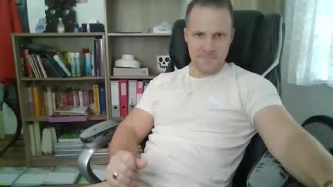 Snapshot of aaaandzzz chatting on February 16, 2026, 8:21 am Long distance cumshot online show from February 16, 2026, 8:21 am