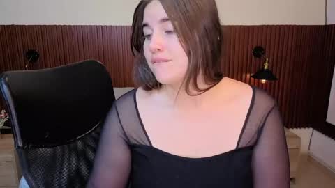 Abby Lee  online show from April 16, 2026, 6:41 pm